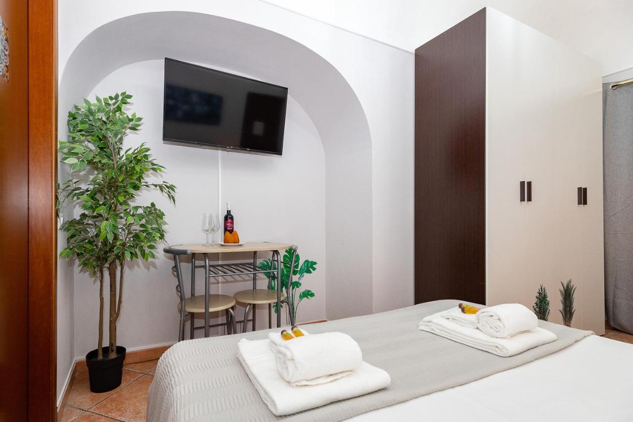 Stesicoro Exclusive Rooms Катания Экстерьер фото